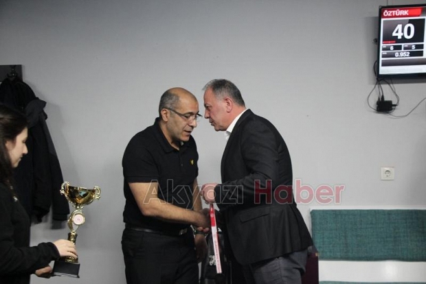Sakarya İl Üç Bant Turnuvası Akyazı Bilardo Spor Salonu'nda gerçekleştirildi. 