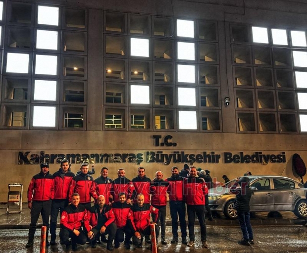 Depremde kurtardıkları vatandaşlarla bir araya geldiler