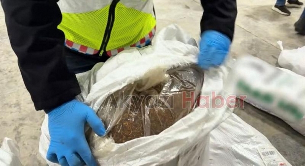 2,5 milyon liralık kıyılmış tütün ele geçirildi