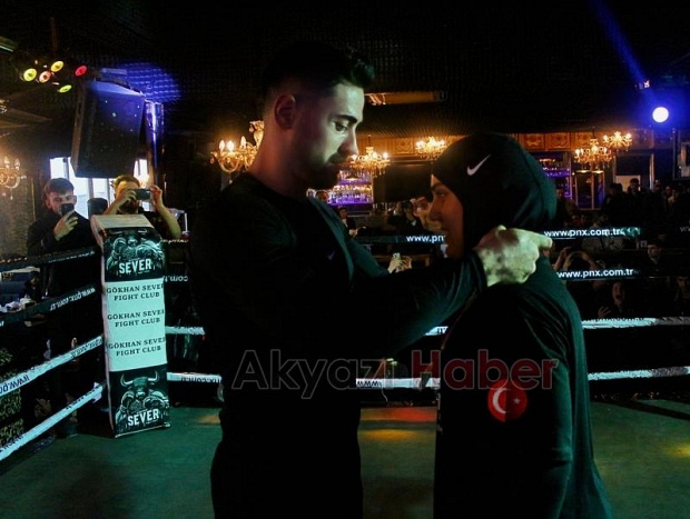 Kick Boks'ta Akyazı rüzgarı Derya Kara şampiyon