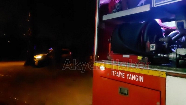 Ekmek yapılan ardiye yandı