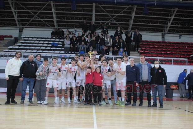 Asaş Basketbol namağlup şampiyon