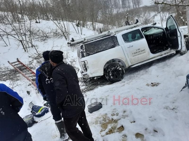 Çatalkaya-Boztepe yolunda araçlar karda kaydı