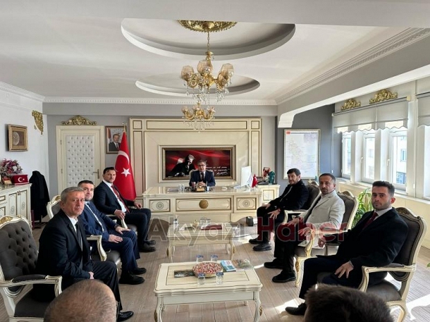 Anahtar Parti Akyazı'da ziyaretlere devam ediyor
