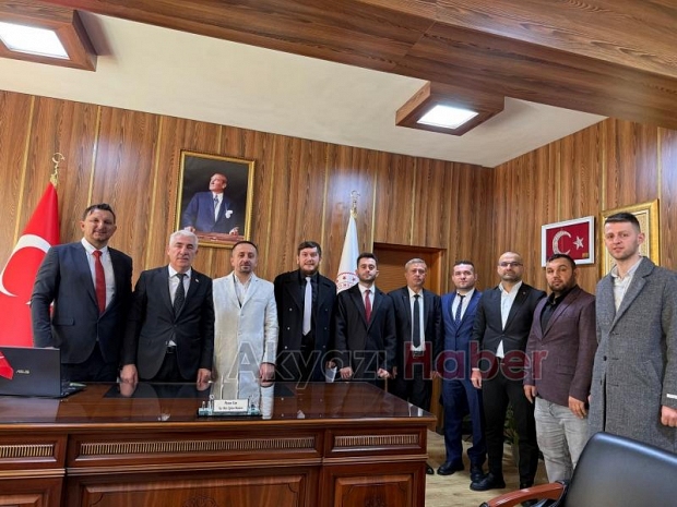 Anahtar Parti Akyazı'da ziyaretlere devam ediyor