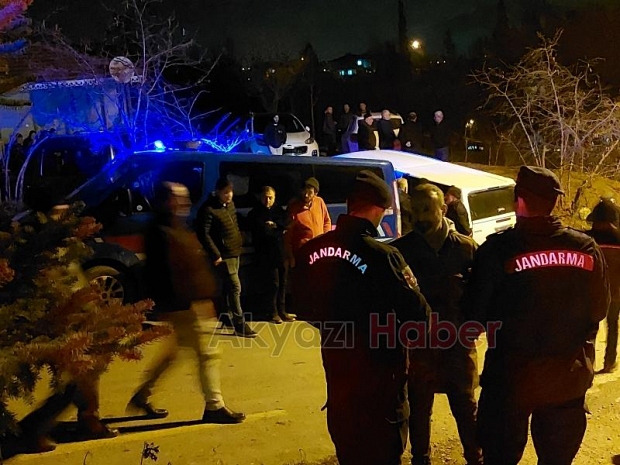 Ahırda silahla vurulmuş halde ölü bulundu