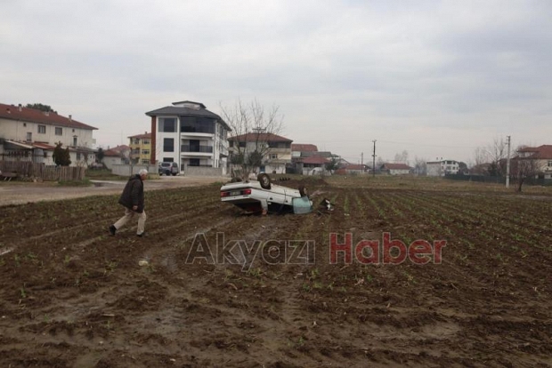 Otomobil Takla Attı, Tarlaya Uçtu