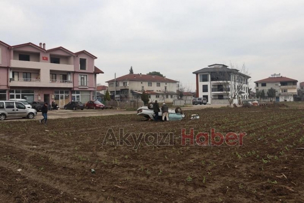 Otomobil Takla Attı, Tarlaya Uçtu