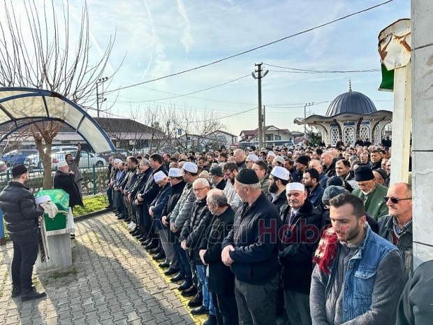 Halit aydoğdu dualarla toprağa verildi