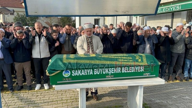 Halit aydoğdu dualarla toprağa verildi
