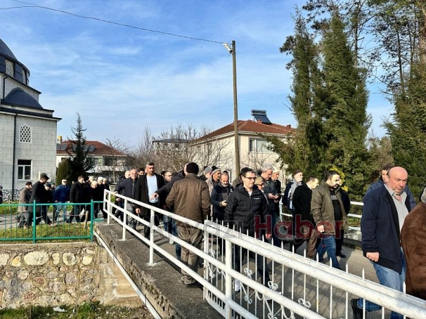 Halit aydoğdu dualarla toprağa verildi