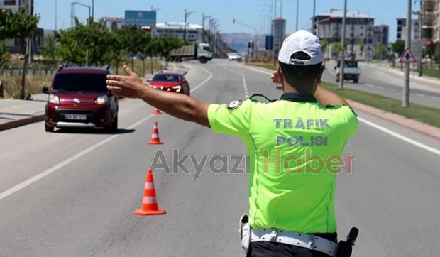 Trafik cezalarında artış: Makas atan, drift yapan, havaya ateş açanlara fırsat verilmeyecek