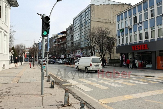 Trafik ışıklarında Yeşilay farkındalığı