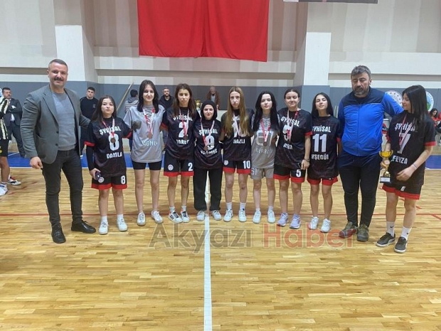 Okul Sporları 2. Küme Futsal Müsabakaları nefesleri kesti