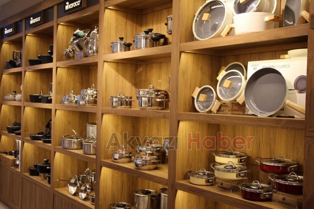 Karaca Home Akyazı’da Kapılarını Açtı! Büyük Açılışa Özel Fırsatları Kaçırmayın!