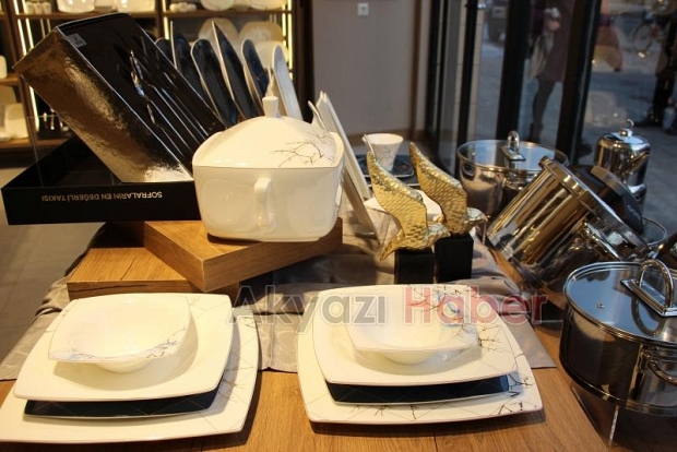 Karaca Home Akyazı’da Kapılarını Açtı! Büyük Açılışa Özel Fırsatları Kaçırmayın!
