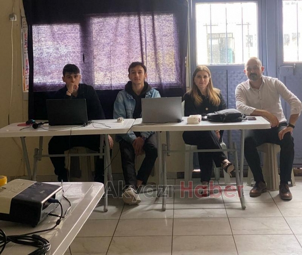 Lise öğrencilerine metaverse ve yapay zeka semineri