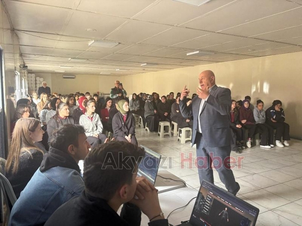 Lise öğrencilerine metaverse ve yapay zeka semineri