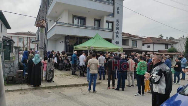 Kalp Krizi Nedeniyle Hayatını Kaybeden Baba, Sevenleriyle Son Kez Buluştu