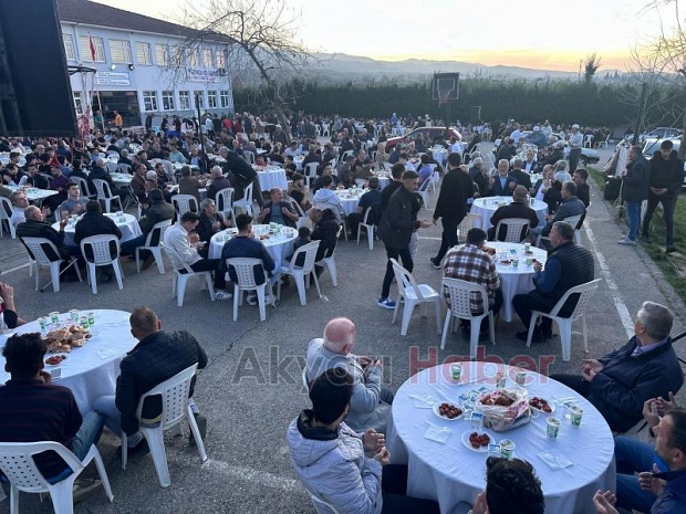 İftar sofrasında buluştular