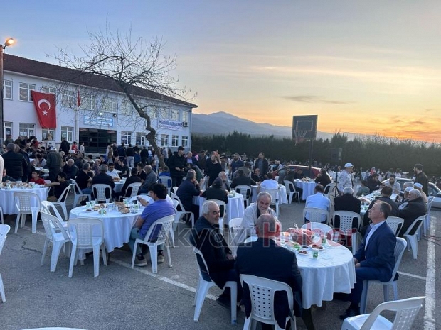 İftar sofrasında buluştular