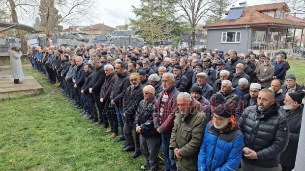 Mükerrim İlhan defnedildi