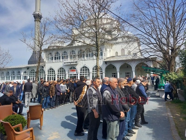 Duvarın altına kalmıştı, tekvando hocası toprağa verildi