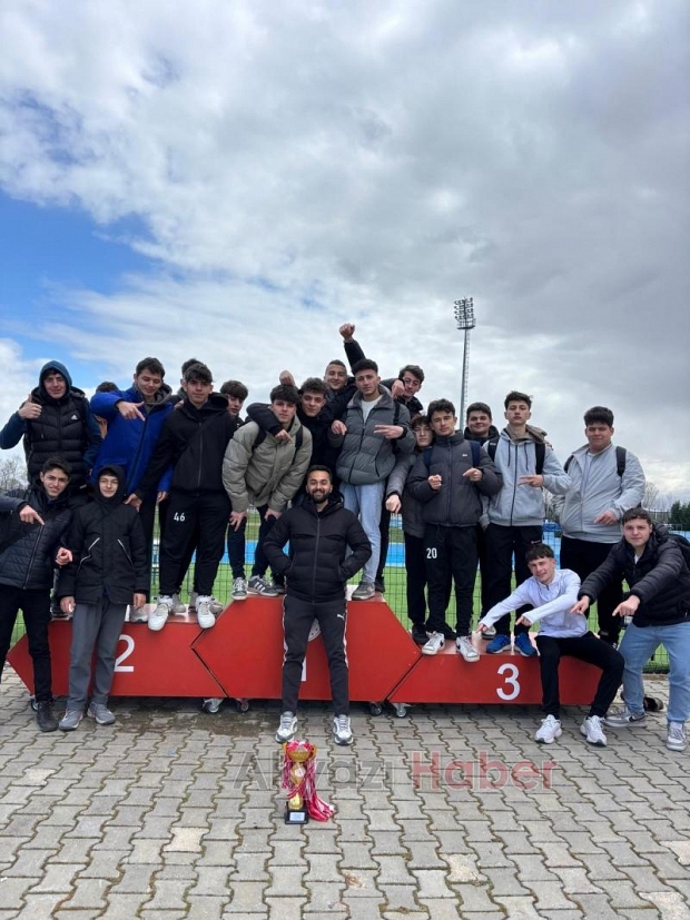 Akyazı Anadolu İmam Hatip Lisesi Spor Proje Sınıfı'ndan büyük başarı