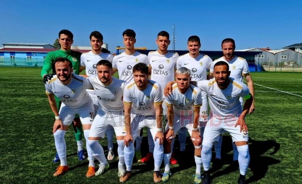 As Akyazıspor Play-Off'ta Serdivanspor'u 2-1 mağlup etti