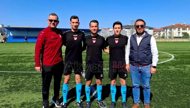 As Akyazıspor Play-Off'ta Serdivanspor'u 2-1 mağlup etti