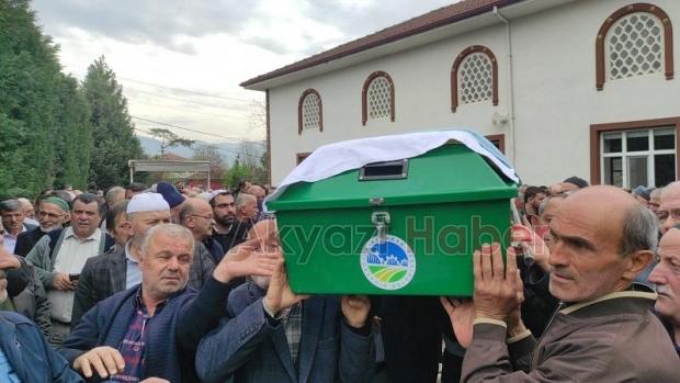 Mithat Aynacı toprağa verildi. 