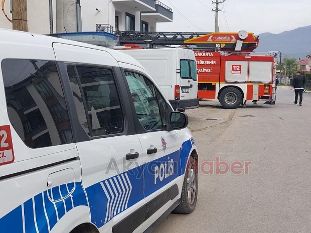 Mahsur Kalan Çocuğun Yardımına İtfaiye Yetişti