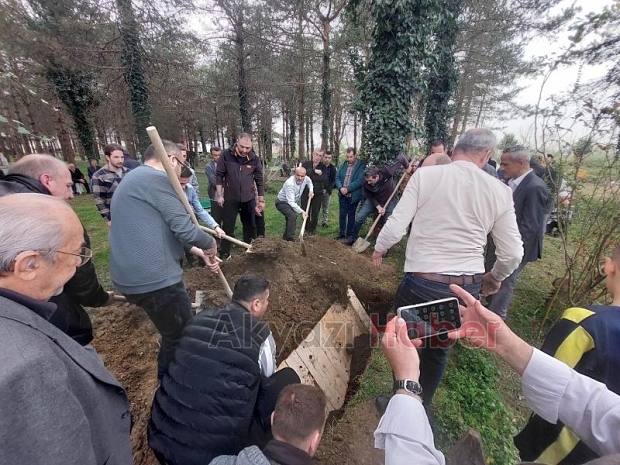Osman Bayraktar son yolculuğuna uğurlandı