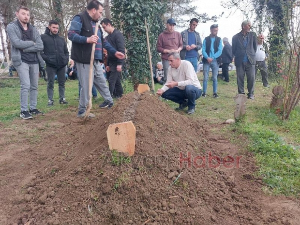 Osman Bayraktar son yolculuğuna uğurlandı