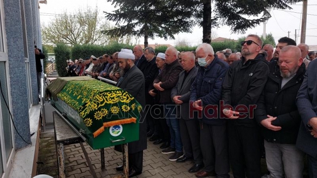 Asiye Savaş gözyaşlarıyla toprağa verildi