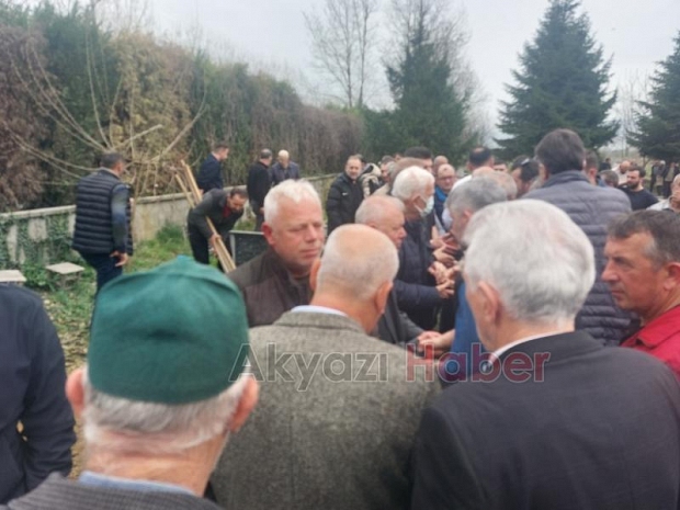Asiye Savaş gözyaşlarıyla toprağa verildi