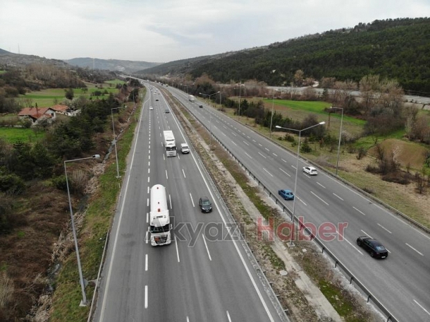 Tatilciler yola çıktı