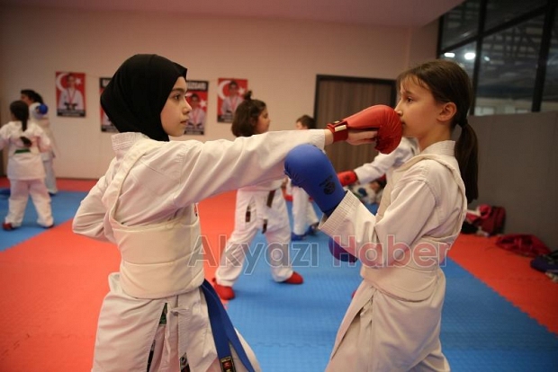 Akyazılı Dilara Milli forma peşinde