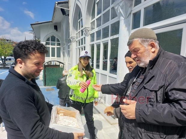 Polis Haftasında Akyazı’da Kalpler Bir Oldu