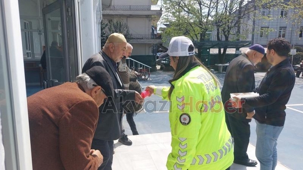 Polis Haftasında Akyazı’da Kalpler Bir Oldu