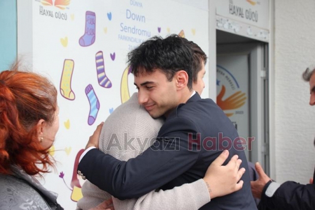  Özel Çocuklardan Polis Teşkilatına Duygu Yüklü Tablo
