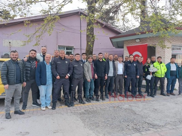 Kavga ihbarına giden polislere sürpriz kutlama