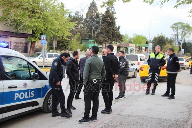 Kavga ihbarına giden polislere sürpriz kutlama