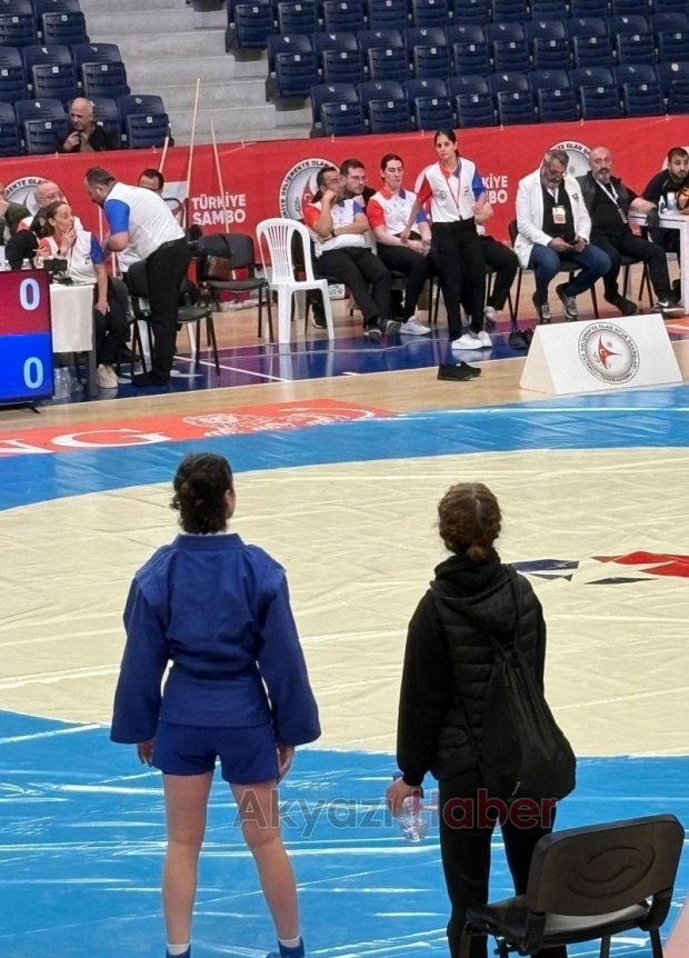 Karapürçekli sporcular gururlandırdı