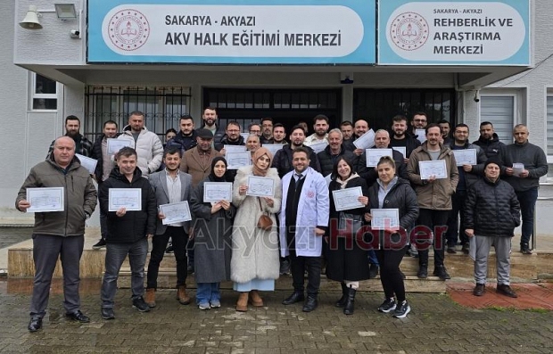 Akyazı Halk Eğitim Merkezi'nden emlak sektörüne 43 yeni profesyonel