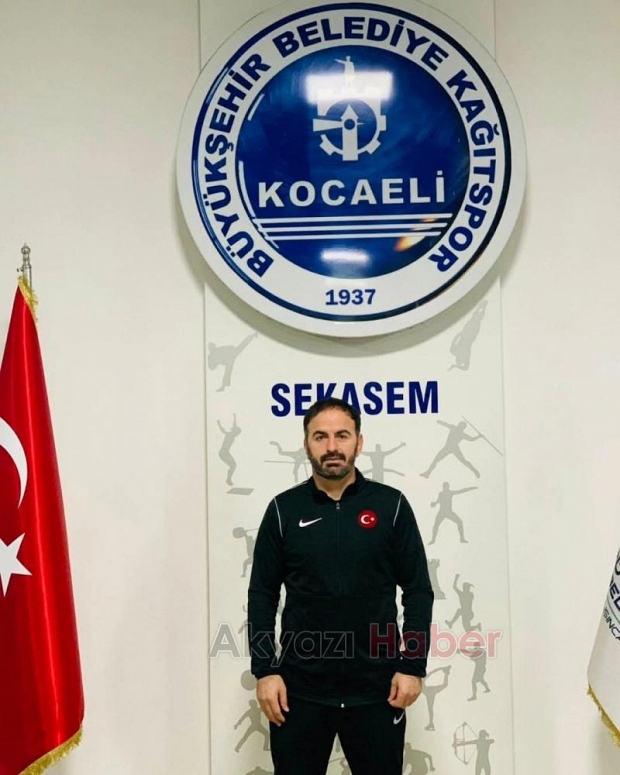 Akyazılı , Abdülhamit Altun Milli Takımı Antrenörü