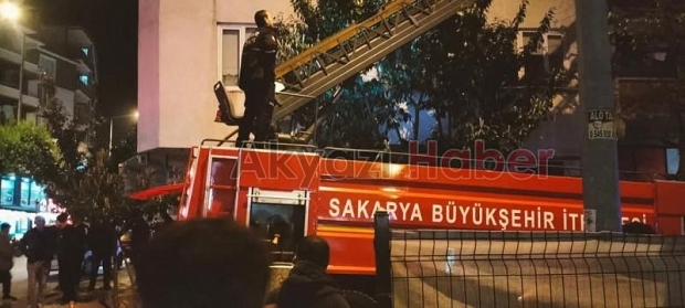 Yangın paniği; Alevler sardı