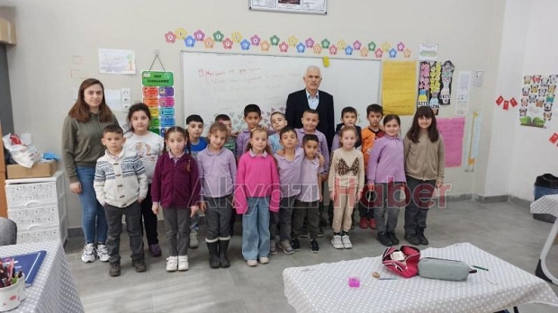 Alaağaç İlk ve Ortaokulu Müdürü Metin Kut emekli oldu