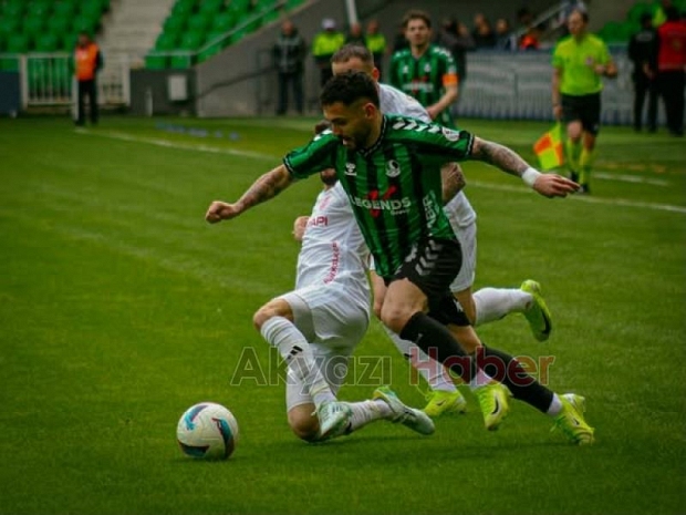 Sakaryaspor'a ceza yağdı