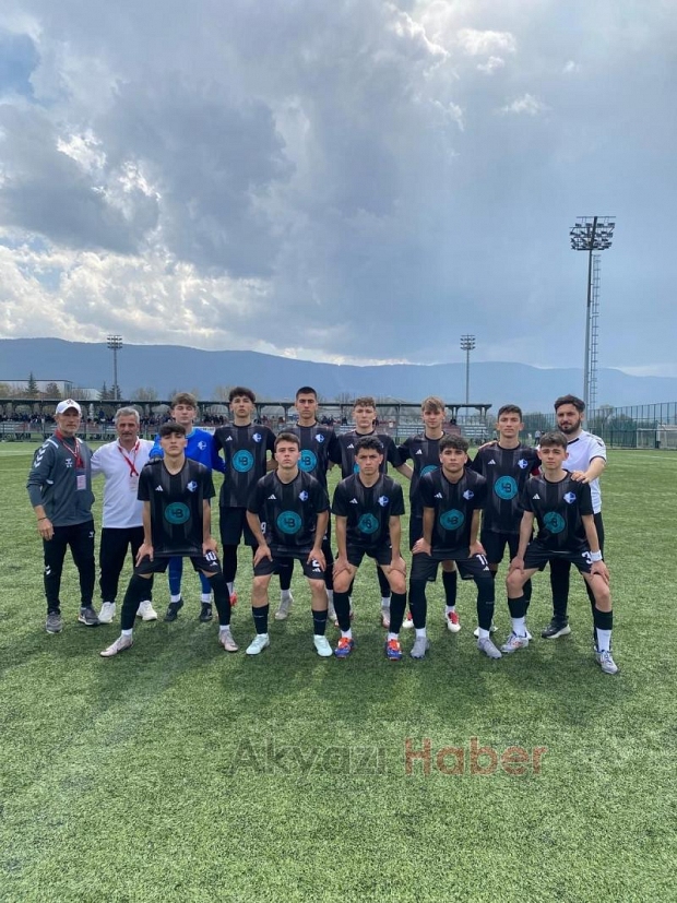 Eryamanspor’u yenen AS Kuzulukspor  finalde